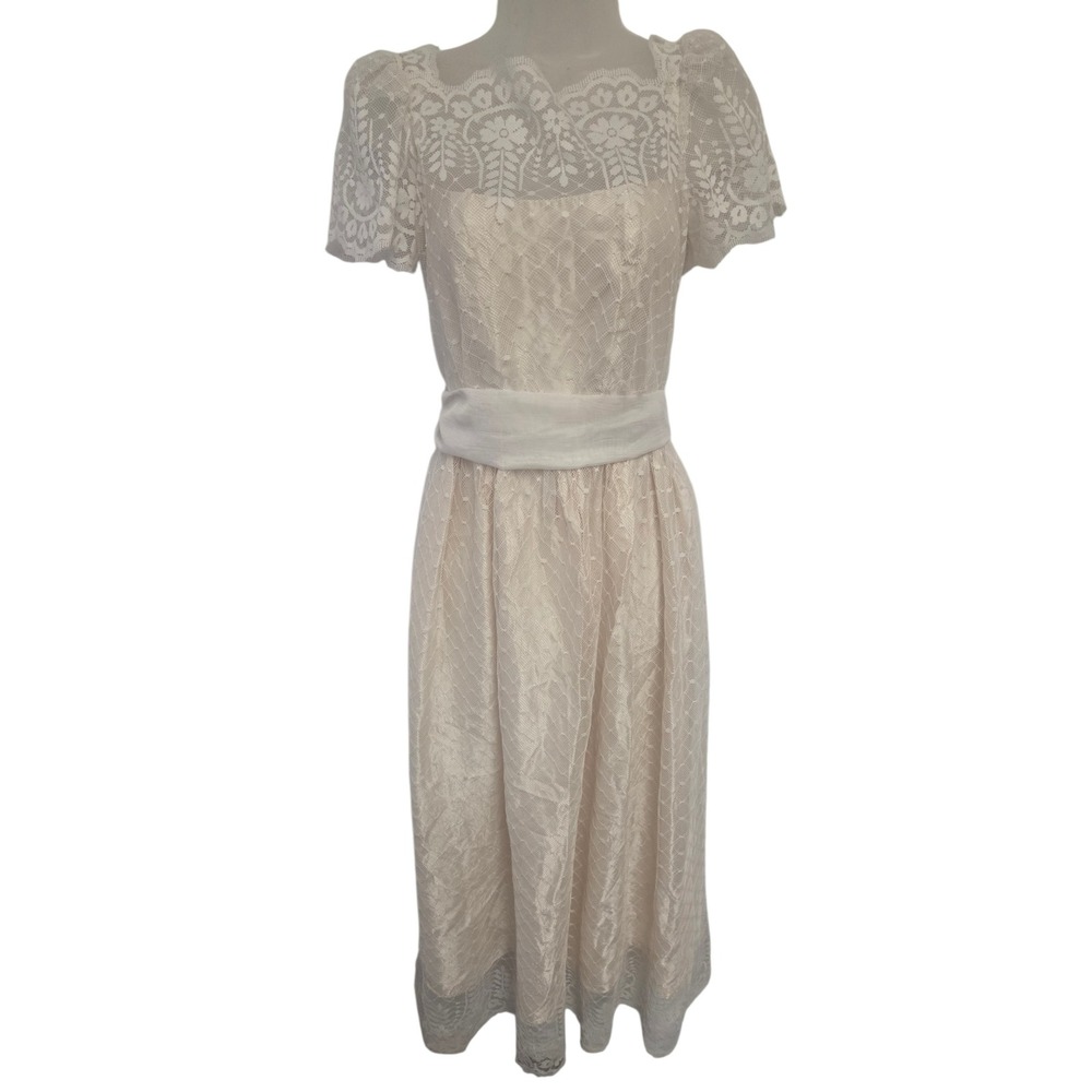 Vintage 1980s JCPenney White Lace Tea Length Wedding Dress Cottagecore Prairie